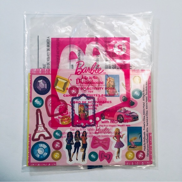Barbie Life in the Dreamhouse Barbie’s Activity Book Toy 2014 Mattel McDonald’s - Picture 1 of 7